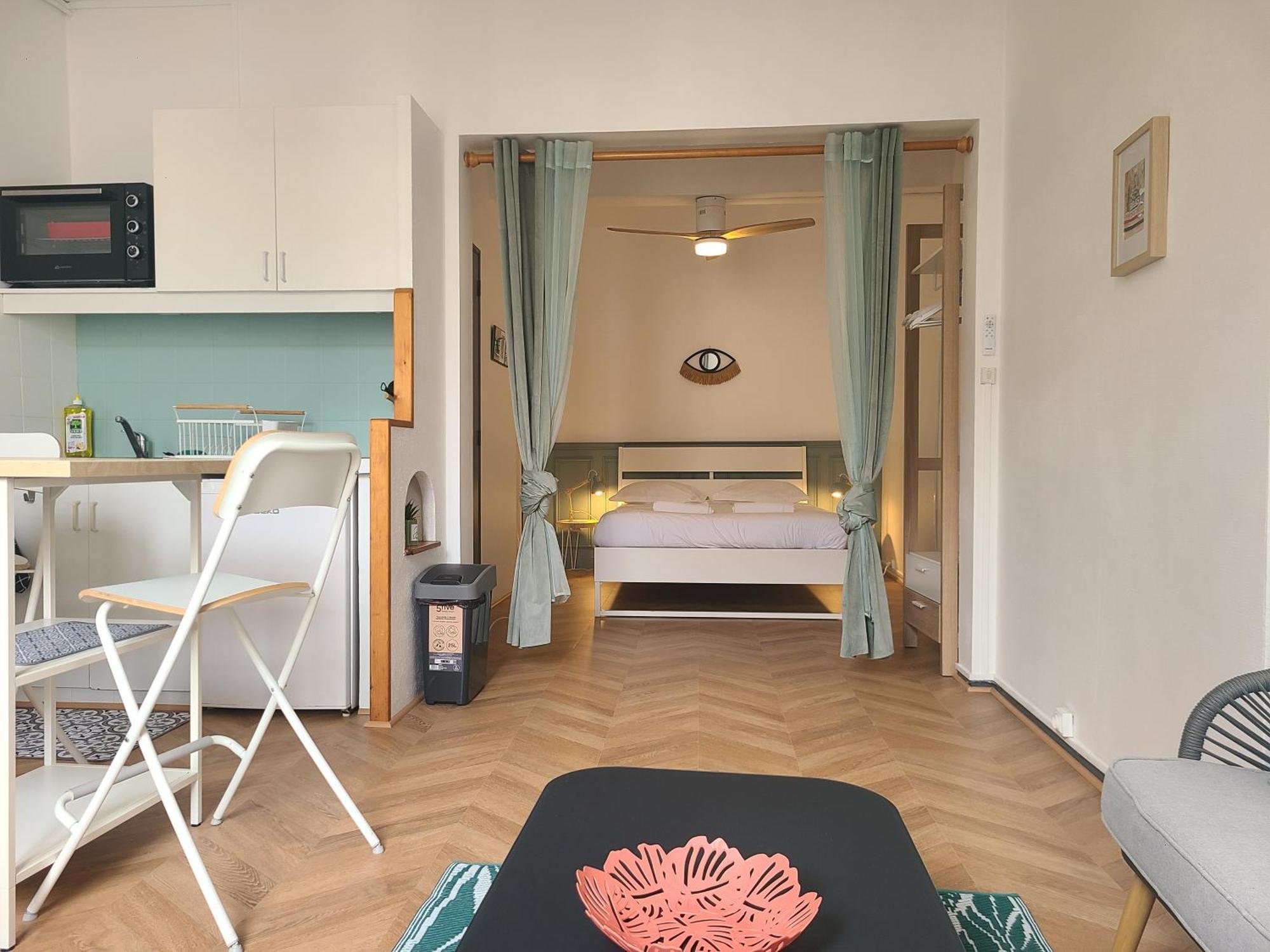Appartement Cosy Et Calme - Centre Historique Montpellier Exterior foto